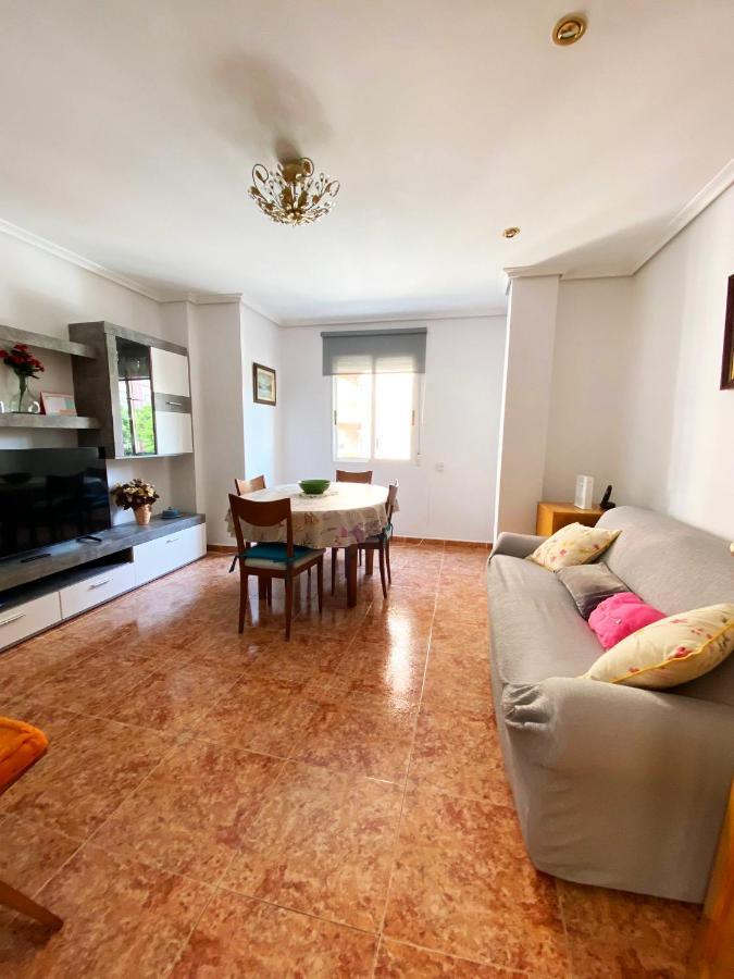 Rooms In Valencia Great Location In Shared Apartment Dış mekan fotoğraf